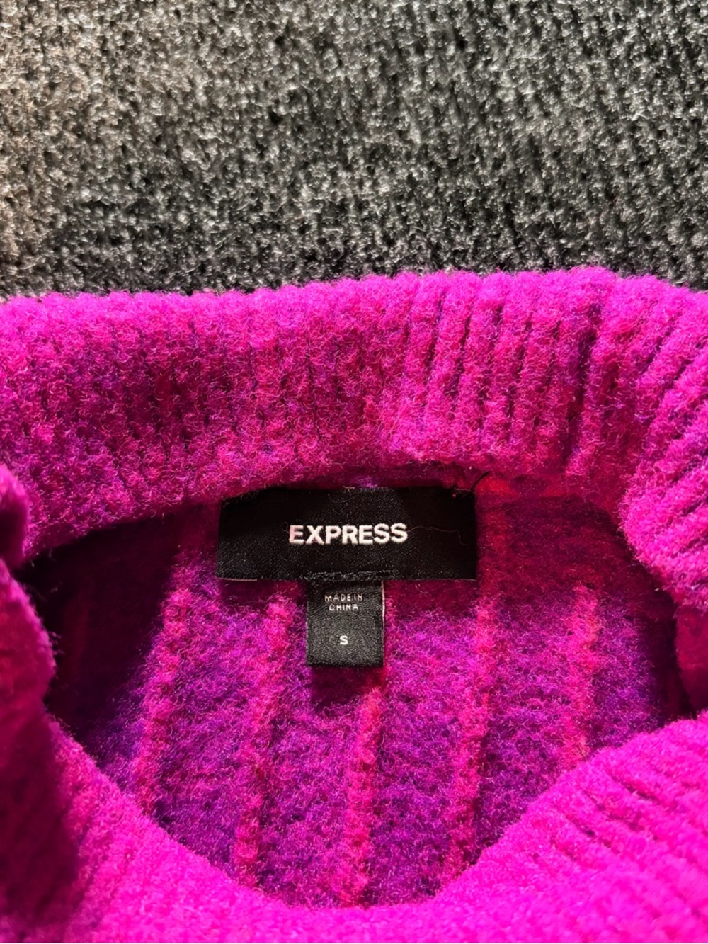 Express Hot Pink Ribbed Mock Neck Sweater - Picture 2 of 8